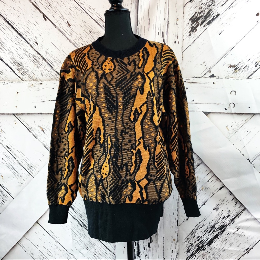 Vintage | orange and black print sweater
